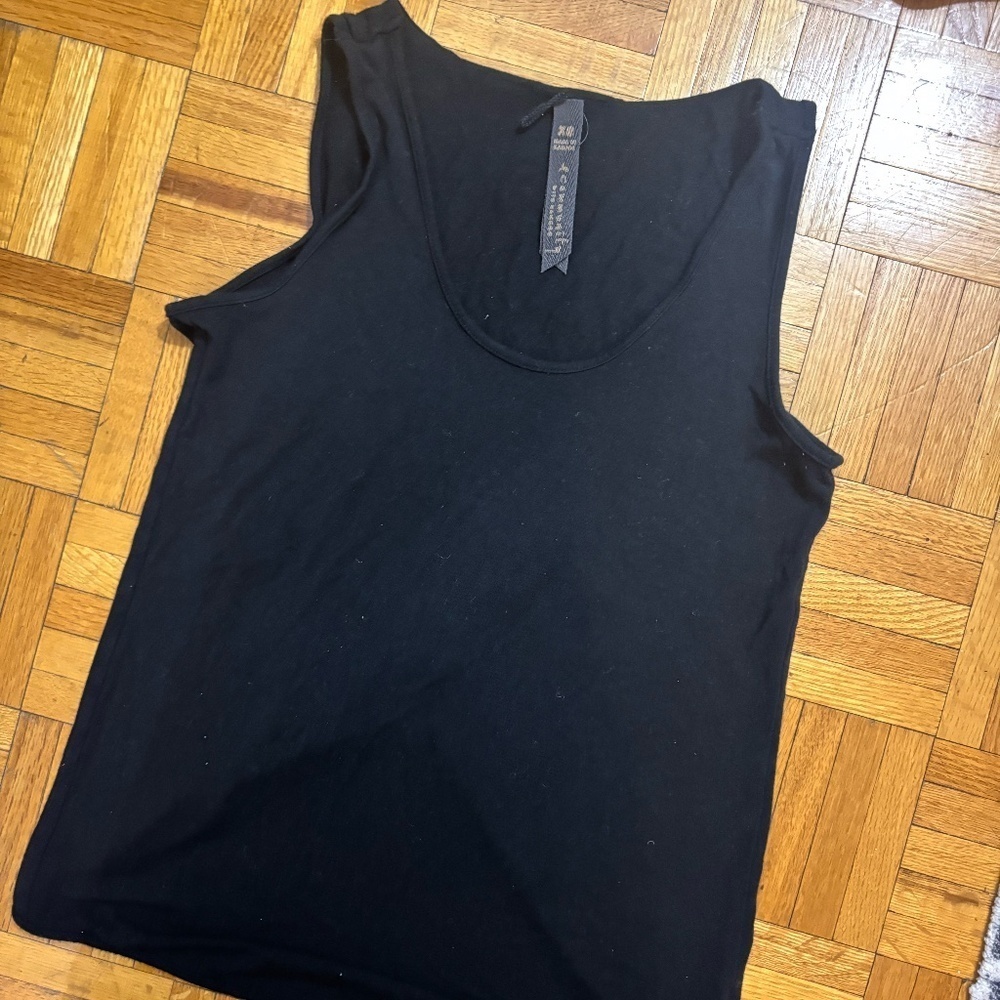 vintage tank top with split back - community - vintage Aritzia company
